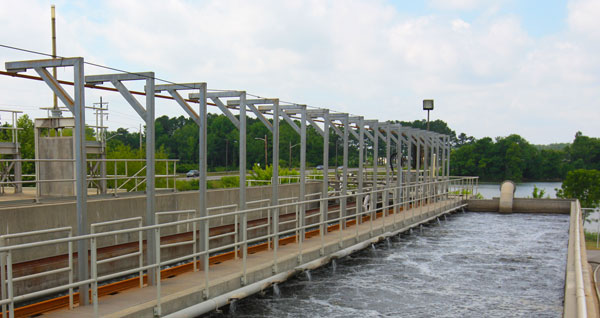 Water and wastewater aeration facility